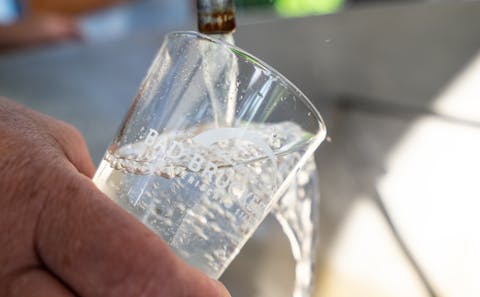 Wasserglas